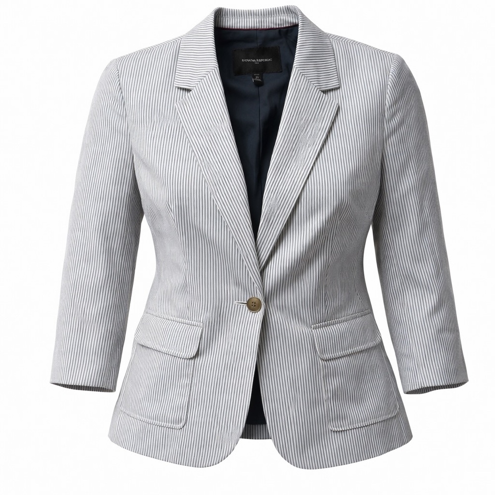 Banana Republic pinstripe blazer Women’s 8P White and Navy. 3/4 sleeve.